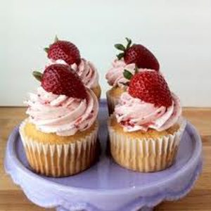 Letnji recepti: “Cupcakes” sa jagodama