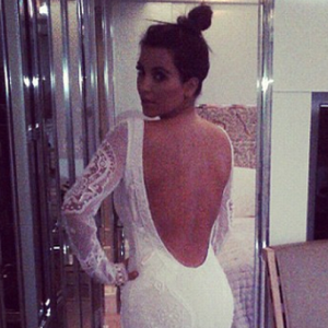 Trach Up: Kim Kardashian u venčanici