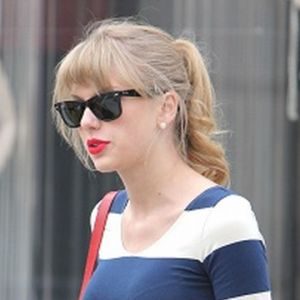 Trach Up: Taylor Swift želi da bude Kennedy