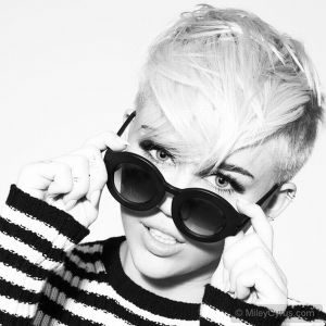 Trach Up: Olindrana Miley u profi izdanju