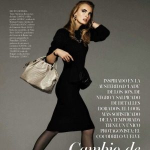 “Vogue Spain”: Dama u crnom