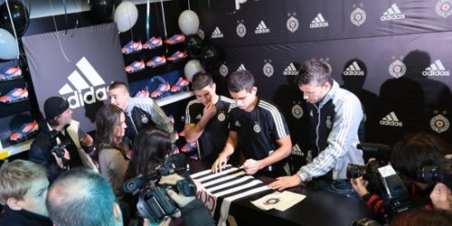 Adidas okupio fanove i igrače Partizana