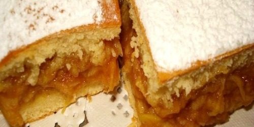 Ukusne poslastice: Slatki kolač sa jabukama