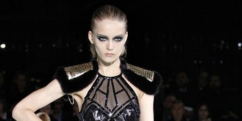 Proleće i leto na modnim pistama: Versace