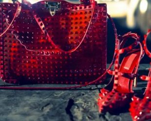 Modni zalogaj: Nova kolekcija crvenih cipela i torbi Valentino