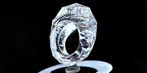 Modna opsesija dana: Dijamantski Shawish prsten