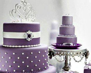 Wannabe Bride: Torta za vaše venčanje u kraljevskoj boji i stilu