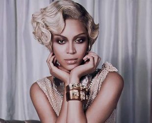 10 odevnih kombinacija: Beyoncé Knowles