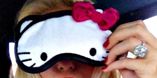 Modna opsesija dana: Maska za spavanje Hello Kitty