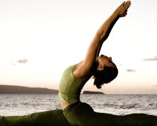 Zašto treba da izlazite sa devojkom koja trenira jogu?