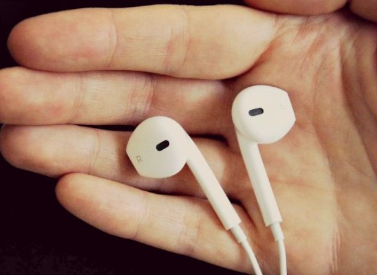 Tech Up: Nove Apple EarPods slušalice