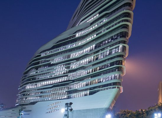 Moderna arhitektura: Staklena kula u Hong Kongu