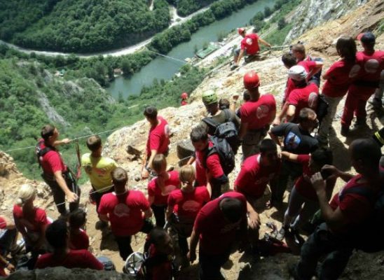 Za ljubitelje planinarenja: Najmasovniji uspon do pećine Turčinovac