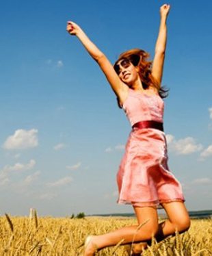 Srećni i zadovoljni: 10 načina kako da budete srećniji u dvadesetim