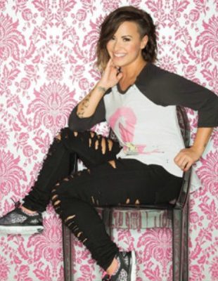 Demo Lovato novo zaštitno lice Skechersa!
