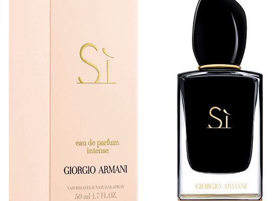 Armani predstavlja: Sì Eau de Parfum Intense