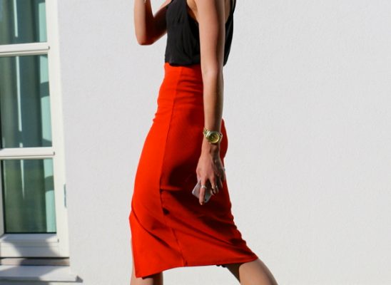 Šta obući ove nedelje: Crvena uska suknja