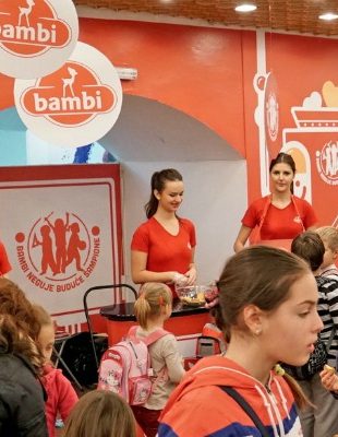 Kompanija Bambi na Festivalu nauke