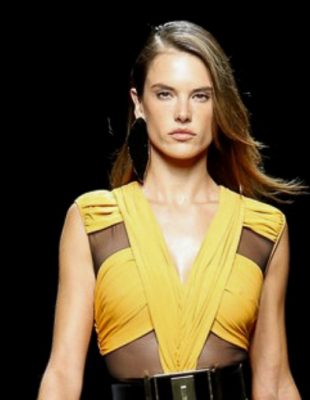 Paris Fashion Week: Revije brendova Lanvin, Balmain i Roland Mouret