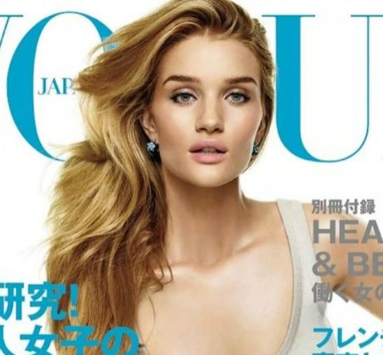 Rouzi Hantington-Vajtli na naslovnici magazina “Vogue Japan”