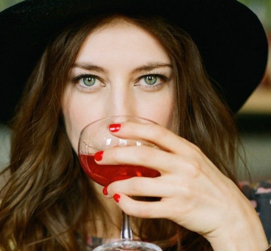 Kako ti crveno vino pomaže da smršaš?