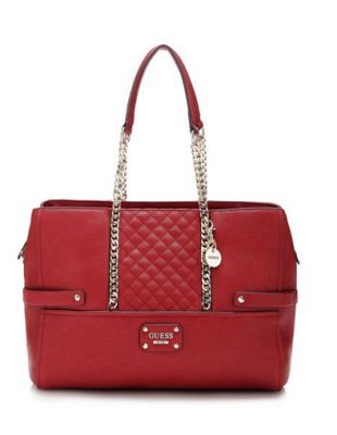 Must Have: Torba Guess