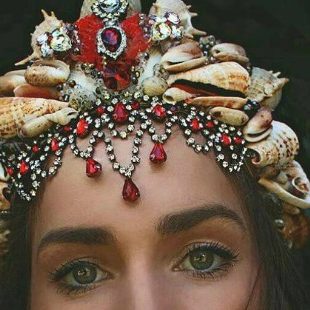 Neverovatni ukrasi za kosu od pravih školjki osvajaju Instagram