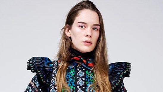 Anna of the North u ekskluzivnoj KENZO x H&M haljini