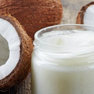 Neobični načini na koje možeš upotrebiti kokosovo ulje