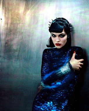Jessie J za “Vogue Italia” jun 2011.