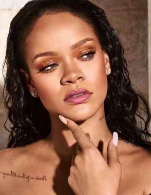 Rihanna je upravo predstavila novi veliki #nailart trend!
