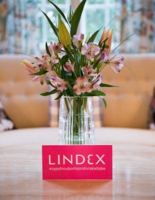 Pet godina zajedničke kampanje: Lindex i kupci udruženi u borbi protiv raka dojke
