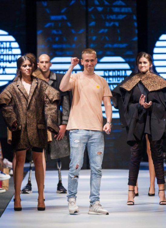 Prvo mesto i ovacije za Bogdana Mršu na FTDC takmičenju u okviru Serbia Fashion Week-a