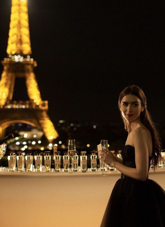 Zašto je Netflixova serija “Emily in Paris” – “Sex and the City” nove generacije