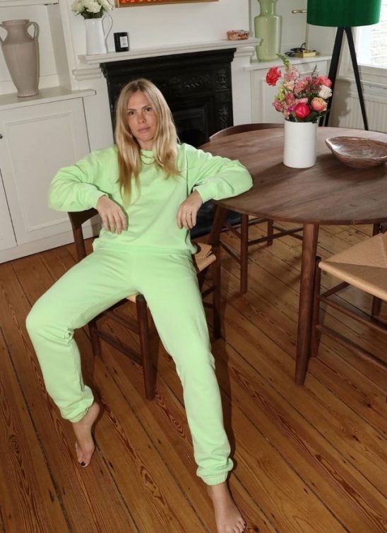 Dvodelne trenerke su se vratile i podsetile nas na eru dvehiljaditih godina