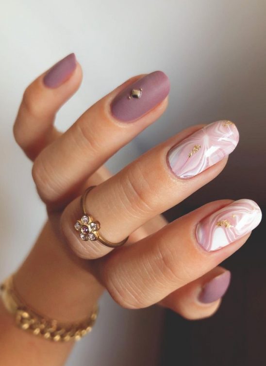 6 neobičnih načina da nosite manikir lila boje