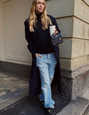 Boyfriend jeans je ponovo u modi – a evo 5 novih trendy načina za stilizovanje!