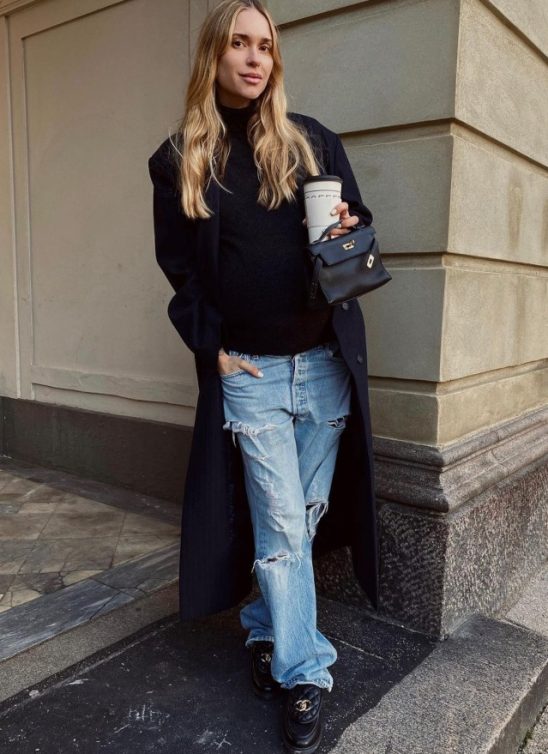 Boyfriend jeans je ponovo u modi – a evo 5 novih trendy načina za stilizovanje!