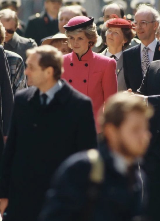 Dok čekamo novi film o Lady D, otkrivamo poruku koju šalje njen roze orman