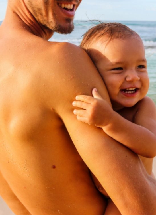 Pitali smo dermatologa: Kako da zaštitimo kožu naših najmlađih tokom leta?