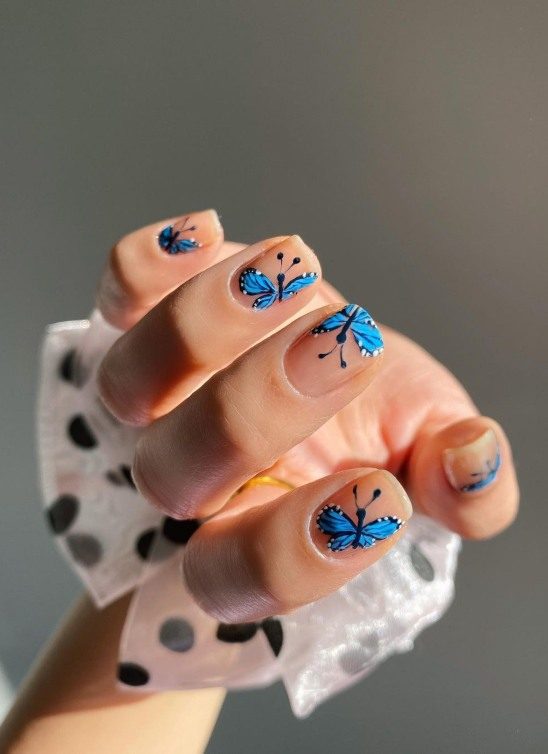 Ukrasni leptiri na noktima su novi trend koji nam jesen donosi – isprobajte ga uz naše predloge!