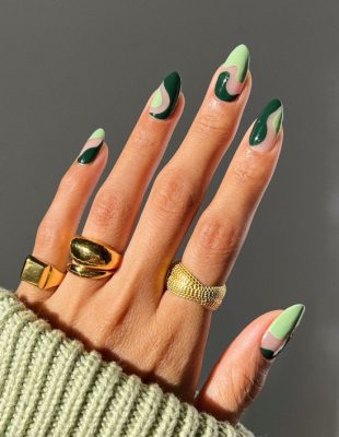 Tamnozelena boja je jesenji hit, a ovo su primeri manikira u zelenim tonovima sa kojima možete otići u kozmetički salon!