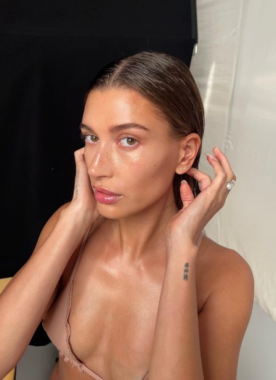 Sa prolećem nam je došao i novi skin care trend – glazed skin efekat