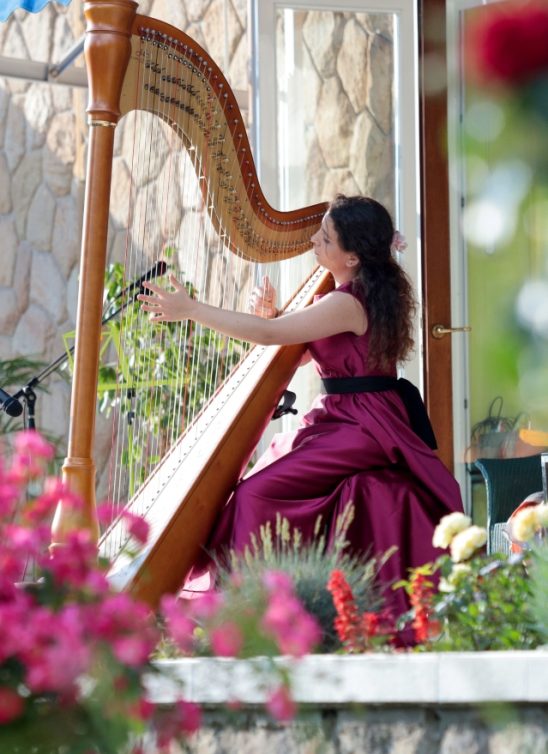 Zoja Đorđević pred koncert 15. juna: „Biće mi zadovoljstvo da publici sviram na divnoj filharmonijskoj harfi”