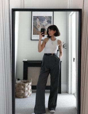 Bela majica bez rukava – bezvremenski klasik