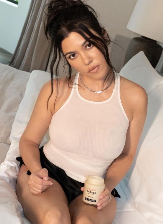 Saveti Kourtney Kardashian za borbu protiv akni