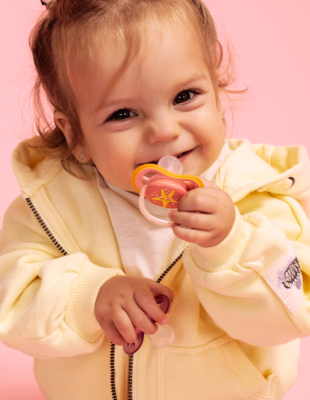 Šta je sve potrebno znati kada kupujete dudu za svoju bebu? Otkrivamo vam i predlažemo najbolje modele!