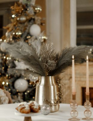 Upotpunite praznike jedinstvenom dekoracijom za trpezu koja će uneti zimsku magiju u vaš dom