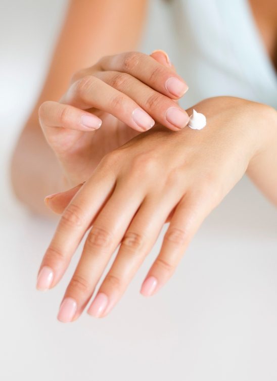 Parabeni u kozmetici – sve što treba da znate o njima