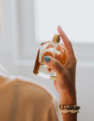 Suptilni jezik mirisa – vrste parfema koje treba da isprobate